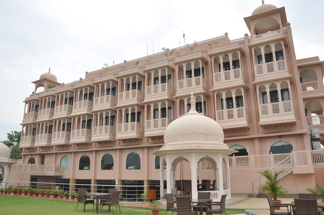 The Royal Retreat Hotel Ranchi Exterior photo
